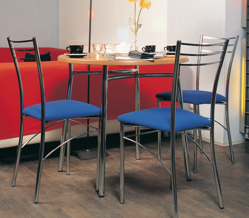 Лучшие стулья для кухни. Стулья для кухни. Красивые кухонные стулья. Цветные стулья для кухни. Стулья для кухни расцветка.
